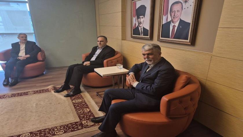 Iranpress: Iran Emphasizes Cultural Diplomacy to Bolster Turkey Relations