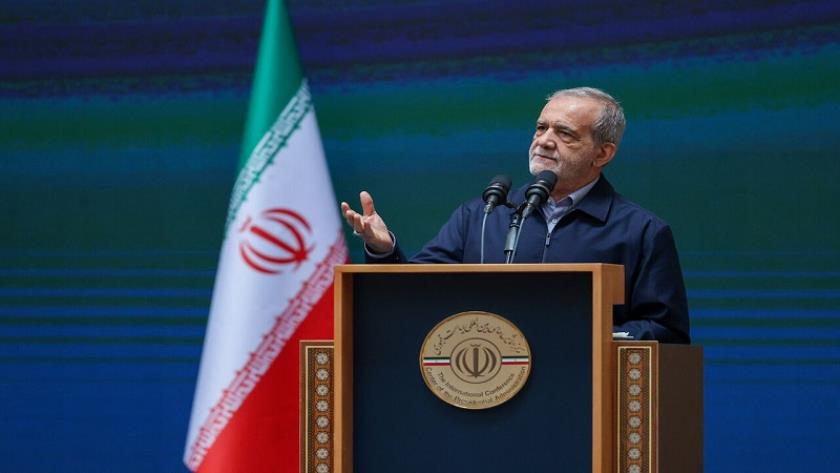Iranpress:  Pezeshkian: Government, Parliament, Judiciary Aligned to Ease Business Environment