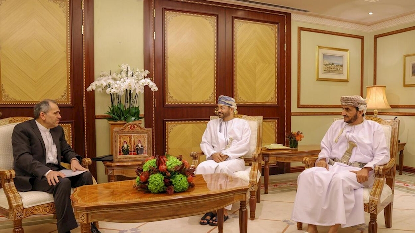 Iranpress: Iran, Oman Reaffirm Dialogue as Path to Resolving Regional Conflicts