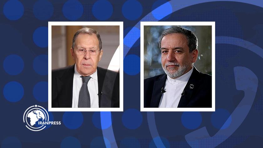 Iranpress: Iran, Russia FMs Hold Phone Call on Regional, Nuclear Issues