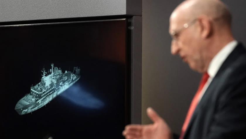 Iranpress: U.K. Defense Secretary Claims Russian Vessel Tracked Near British Waters 