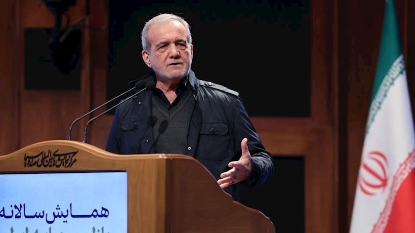 Iranpress: Iran’s President Hails BRICS, SCO and Eurasia as New Investment Gateways