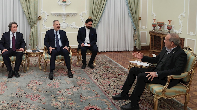 Iranpress: Pezeshkian: Where Trade, Science, and Culture Cross Borders, Terrorism Won’t