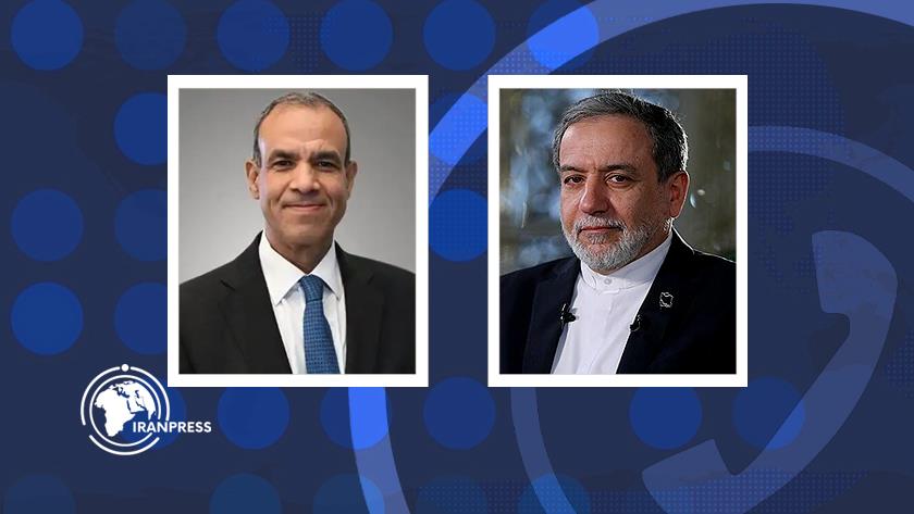 Iranpress: Iran, Egypt Agree to Talks for Expanding Relations