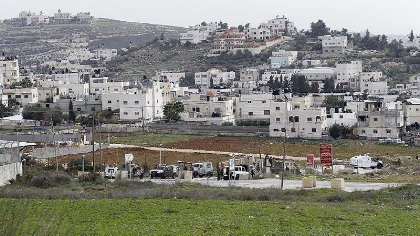 Iranpress: Israeli Settlers Set up Mobile Homes Near Ramallah, Signaling New Illegal Outpost