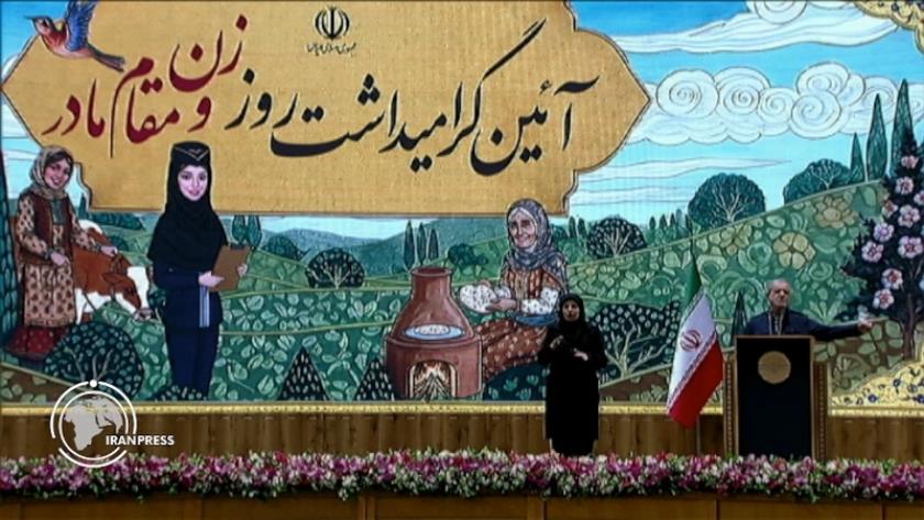 Iranpress: Iran’s President: “Women Are the Builders of the Nation’s Future”