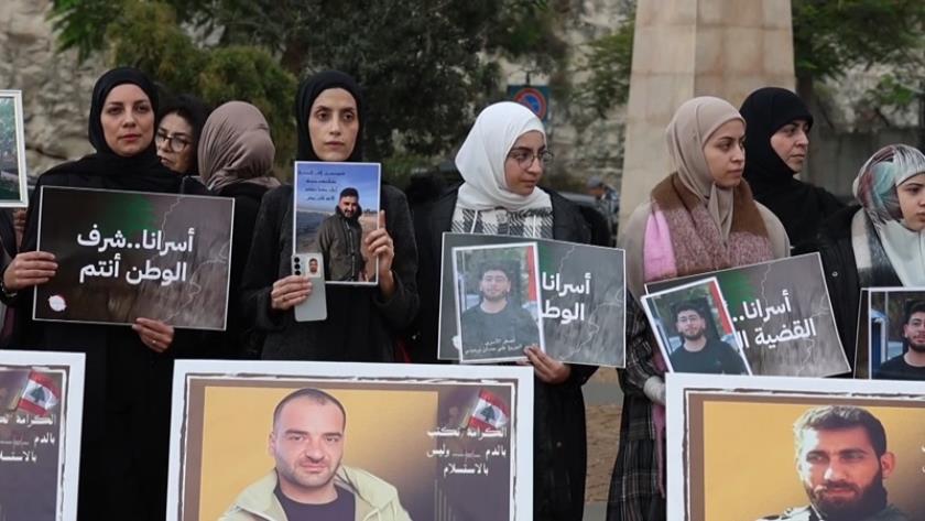 Iranpress: Lebanese Families Protest as President Reaffirms Priority of Prisoners’ Return