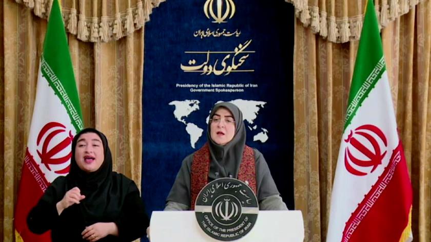 Iranpress: Government Spox: Claims of 300% Hyperinflation Are Not Confirmed