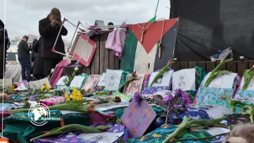 Iranpress: London Rally Commemorates Minab School Martyrs, Protests U.S. Embassy