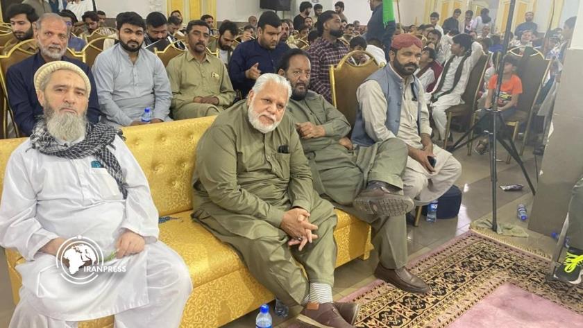Iranpress: Pakistani Masses Renew Allegiance To Islamic Leadership In Lahore