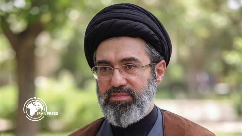 Iranpress: Iran’s Leader Urges Parliament to Preserve National Unity Amid Foreign Pressure