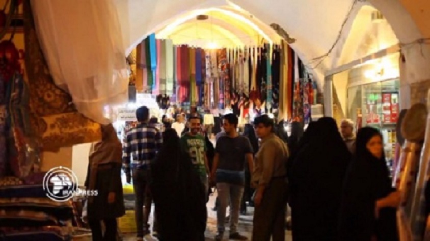 Iranpress: Le marché traditionnel de Damghan