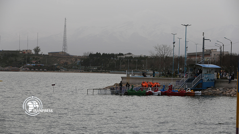 Iranpress: Lac Shourabil; seul lac naturel dans la ville d