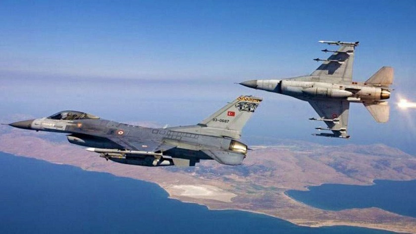 Iranpress: Des avions de combat de la Turquie violent l