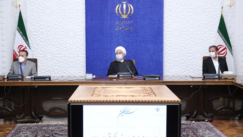 Iranpress: Rouhani décrit le plan du gouvernement iranien pour fournir et produire le vaccin anti-covid-19 