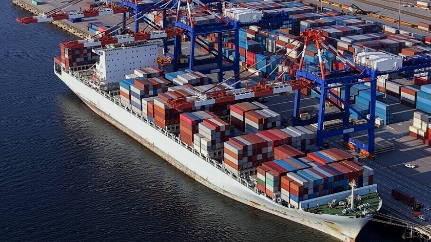 Iranpress: 21% de croissance des exportations et des importations de l