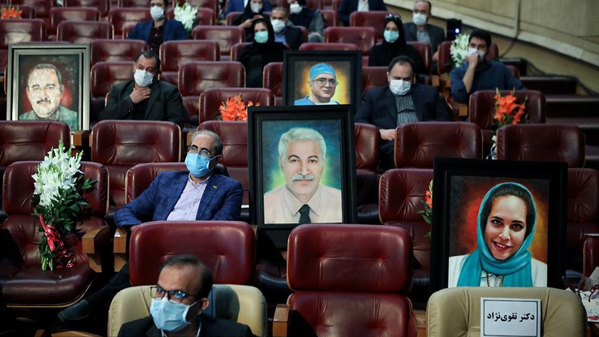 Iranpress: Journée nationale des médecins ; rappel le personnel médical des victimes de Corona