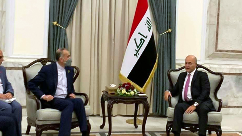Iranpress: Rencontre du ministre iranien des affaires étrangères avec le président irakien