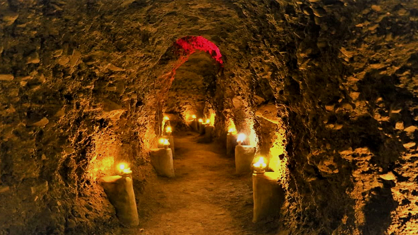 Iranpress: Grotte souterraine de Tafresh; ancienne stratégie de défense civile iranienne