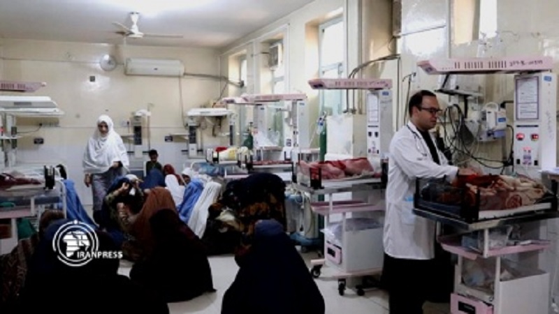 Iranpress: Le centre médical de Jalalabad en Afghanistan fait face à des problèmes 