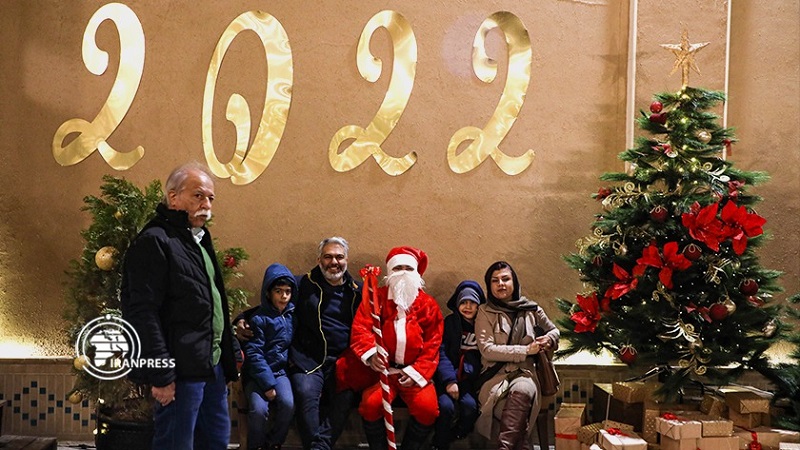 Iranpress: Une photo de la célébration du Nouvel An dans l