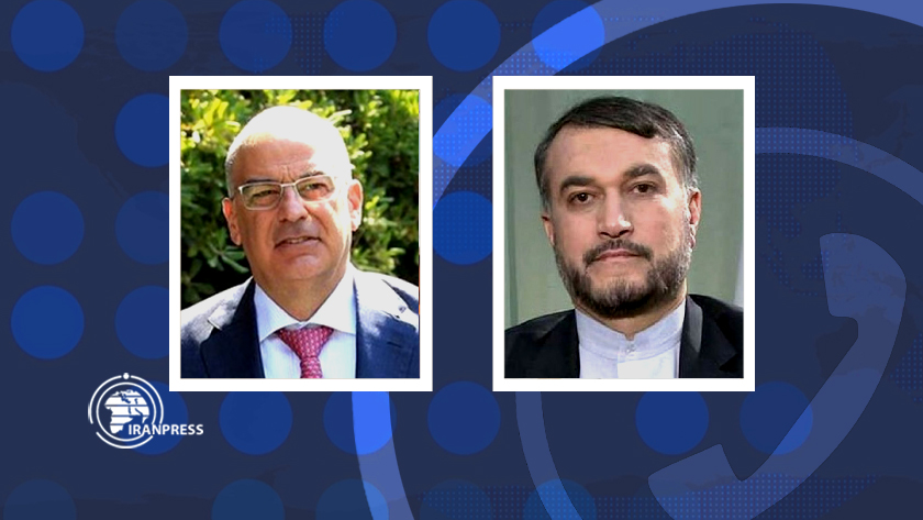 Iranpress: Entretien téléphonique des ministres des affaires étrangères iranien et grec