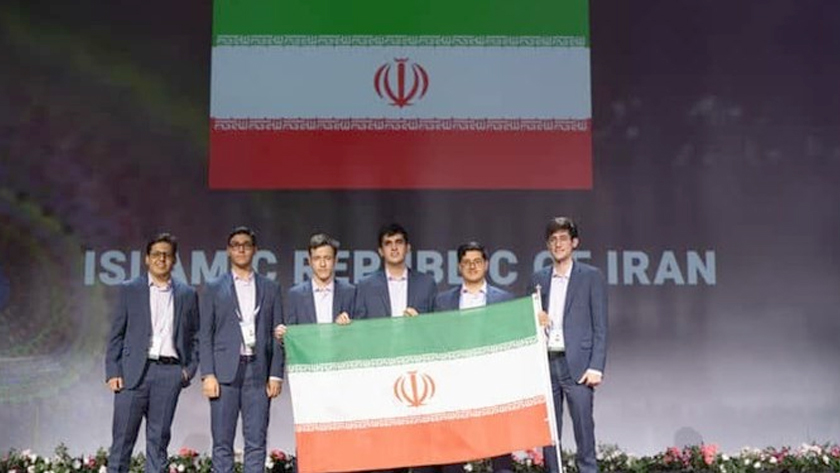 Iranpress: Des étudiants iraniens remportent des médailles d