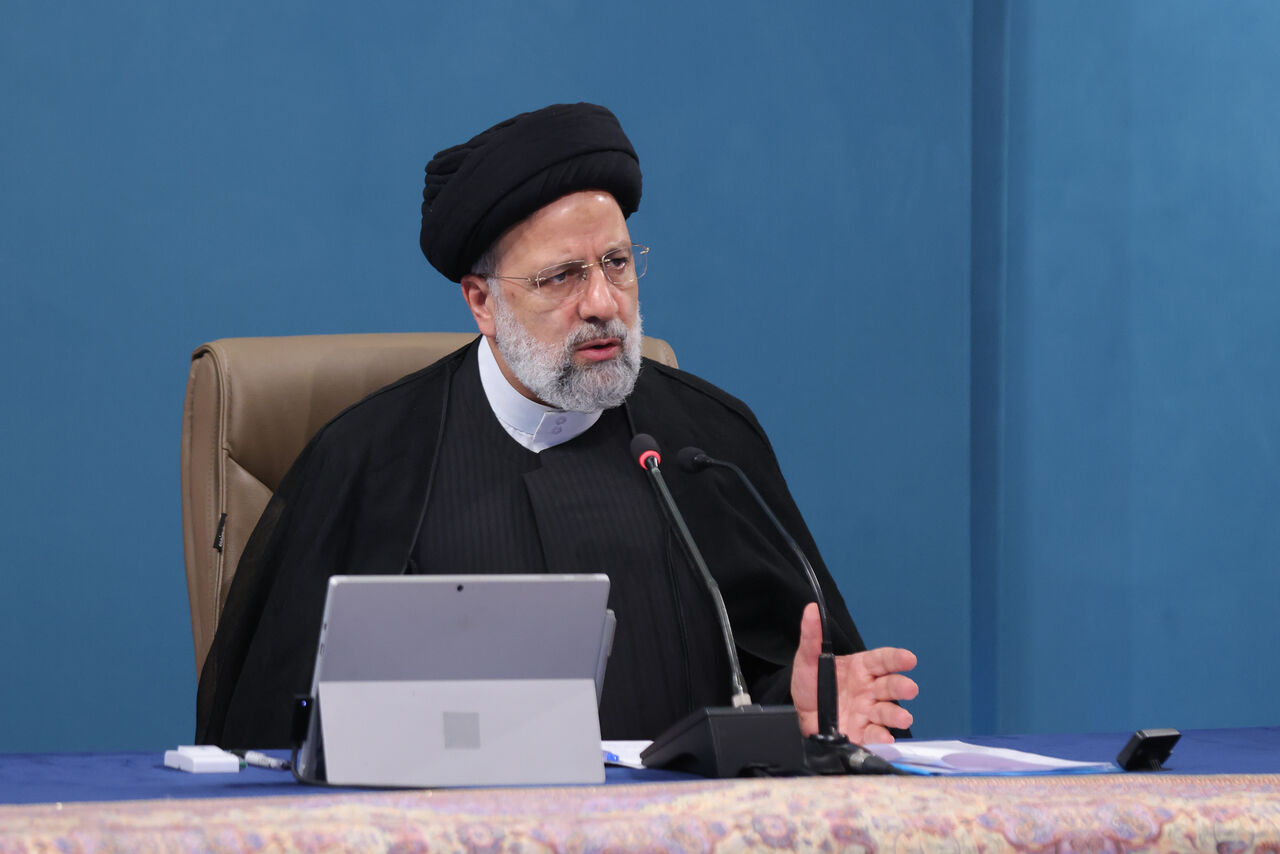 Iranpress: Nous ne négligerons pas les droits de la nation dans aucunes négociations