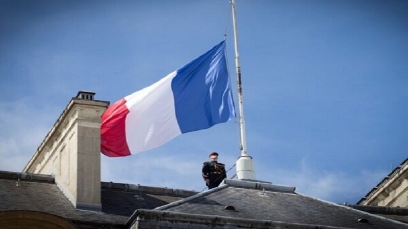 Iranpress: Le drapeau français "ne sera pas mis en berne" pour les funérailles de la reine