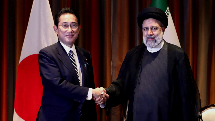 Iranpress: Président iranien: Les relations entre Téhéran et Tokyo sont conviviales et durables