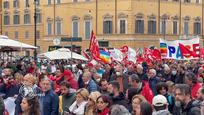 Iranpress: La manifestation des dizaines de milliers d’Italiens pour la paix