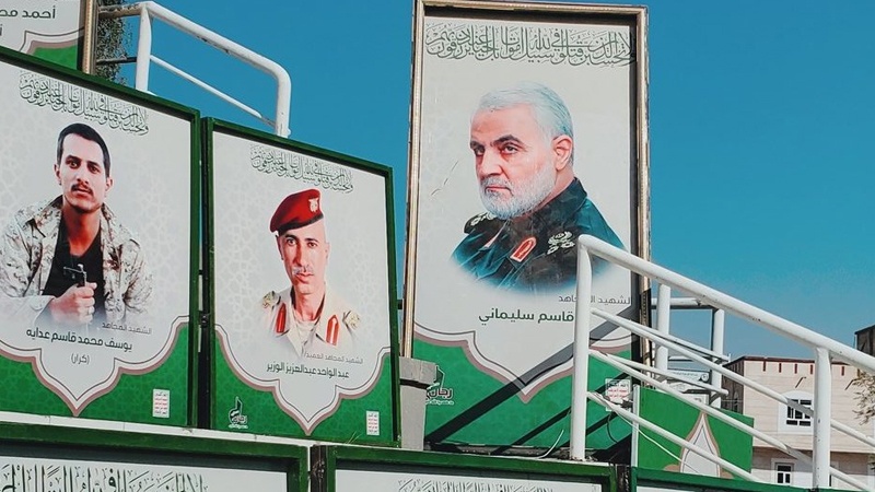Iranpress: Exposer  la photo du général Qassem Soleimani à l