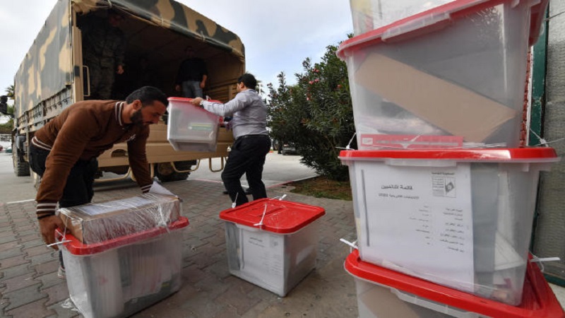Iranpress: La participation en berne pour les élections législatives