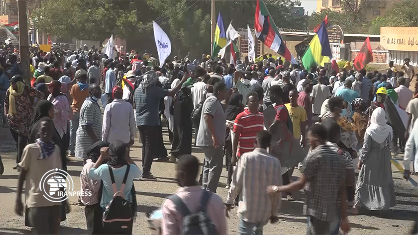 Iranpress: Organisation des manifestations massives des soudanais 