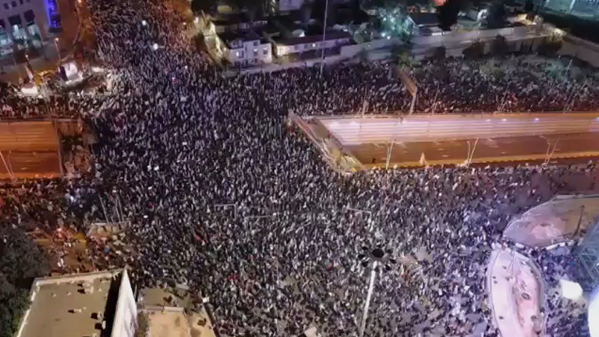 Iranpress: Plus de 115 000 Israéliens manifestent à Tel Aviv