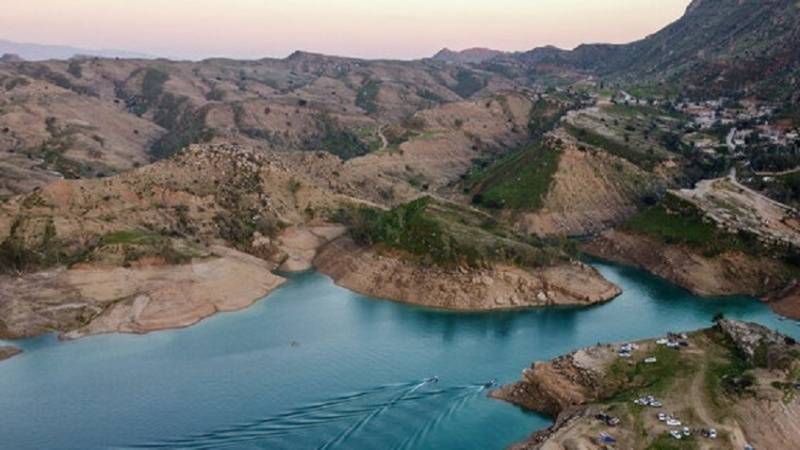 Iranpress: Le lac Shahyoun en Iran 