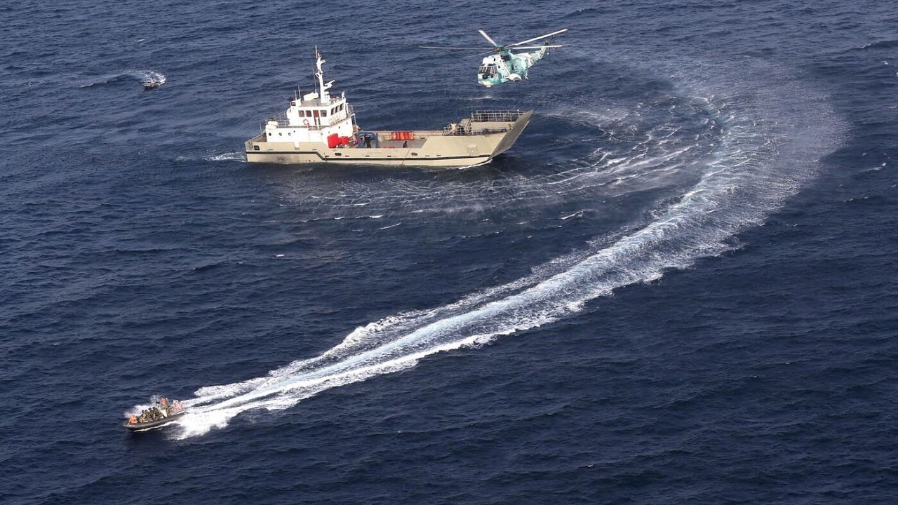 Iranpress: Des navires chinois et russes sont entrés dans les eaux territoriales de l