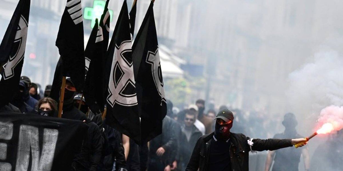 Iranpress: Les dangers des extrémistes s’enflamment en France