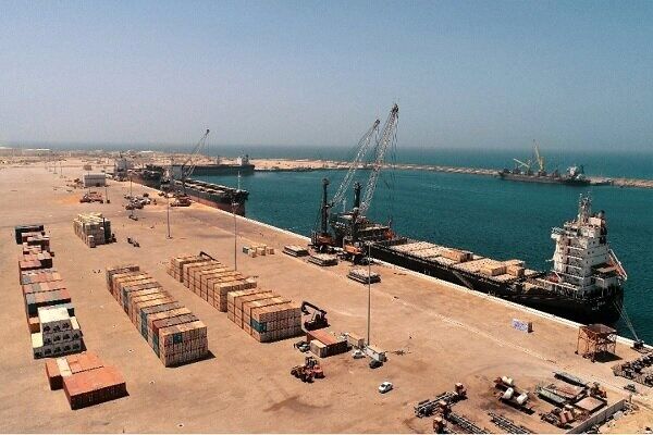 Iranpress: Le port Jask : Établissement d’une ligne maritime Iran-Afrique