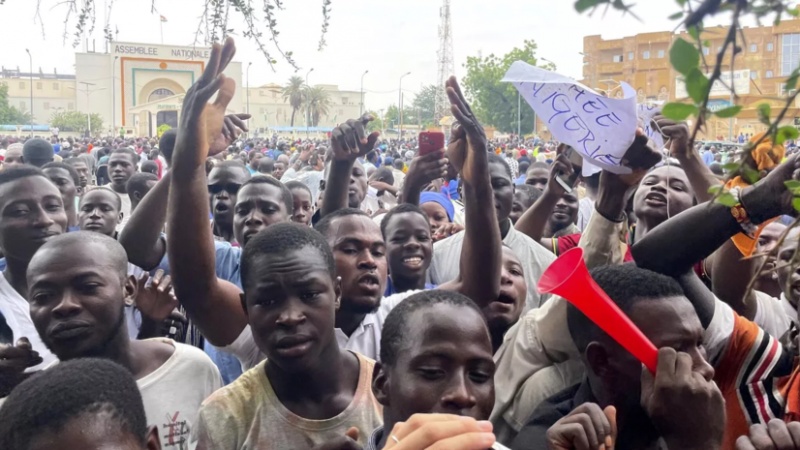 Iranpress: Tenue de manifestations anti-guerre au Nigeria