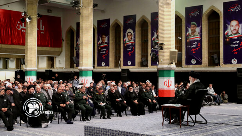 Iranpress: La façon de traiter les ennemis de la révolution islamique est la résistance