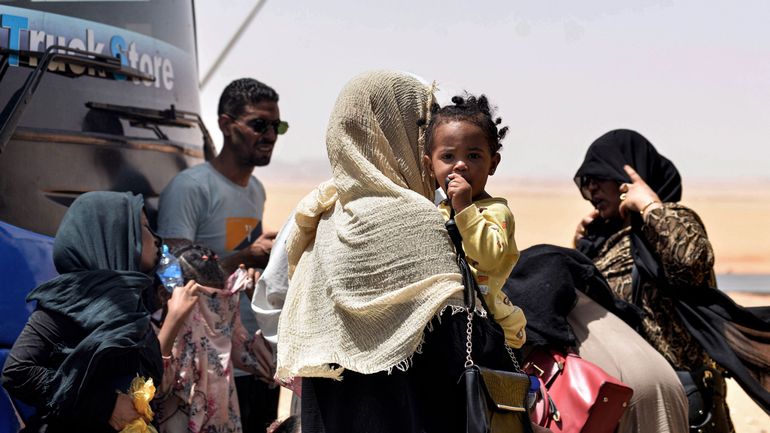 Iranpress: MSF appelle à une aide urgente pour les plus de 350.000 réfugiés soudanais au Tchad