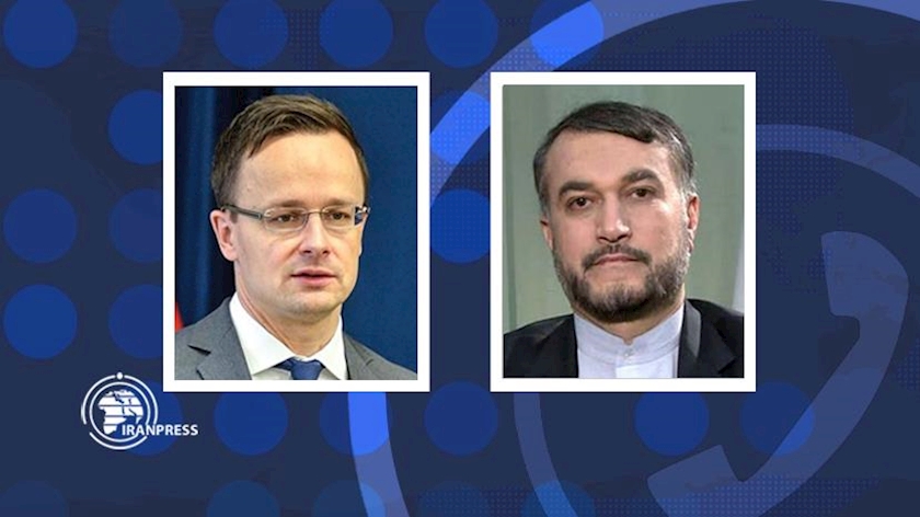 Iranpress: Entretien téléphonique des ministres des affaires étrangères iranien et hongrois 