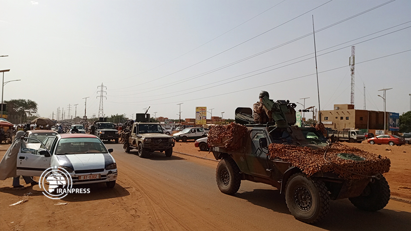 Iranpress: Le début du processus de retrait des troupes françaises du Niger
