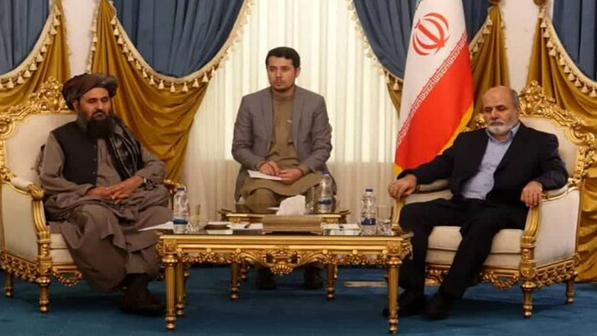 Iranpress: Le mollah afghan Abdul Ghani rencontre le secrétaire iranien du CSSN                 