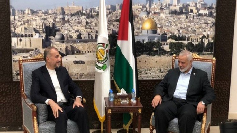 Iranpress: Hossein Amir-Abdollahian et Ismail Haniyeh discutent sur la dernière situation à Gaza