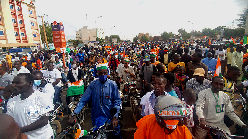 Iranpress: Manifestation contre les partisans de la politique impérialiste française au Niger