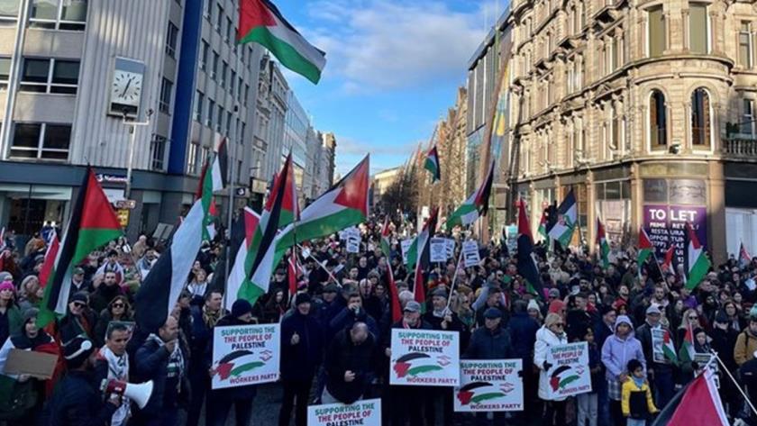Iranpress: Poursuite des manifestations contre les crimes barbares du régime sioniste à Gaza