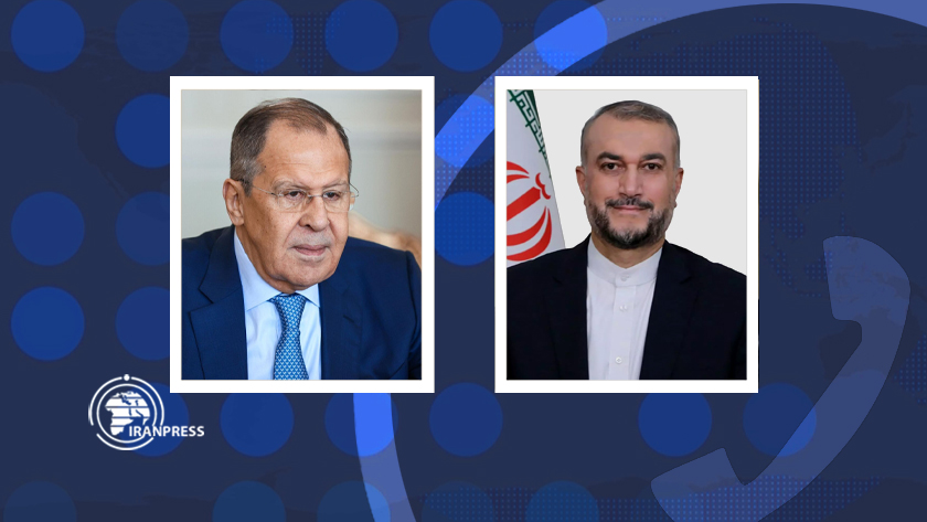 Iranpress: Entretien téléphonique des ministres des affaires étrangères iranien et russe