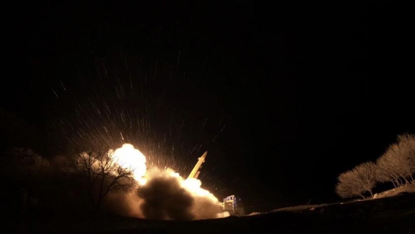 Iranpress: Des missiles du CGRI frappent des bases terroristes et Mossad en Syrie et en Irak